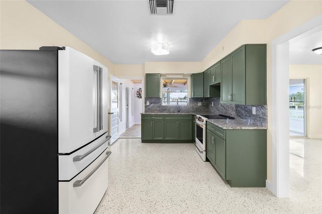 3783 FLORAMAR TERRACE, New Port Richey, FL 34652