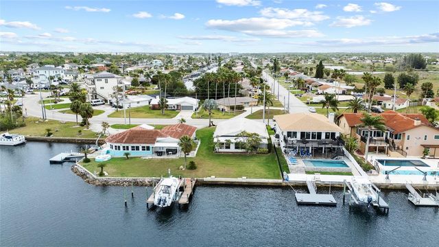 3783 FLORAMAR TERRACE, New Port Richey, FL 34652