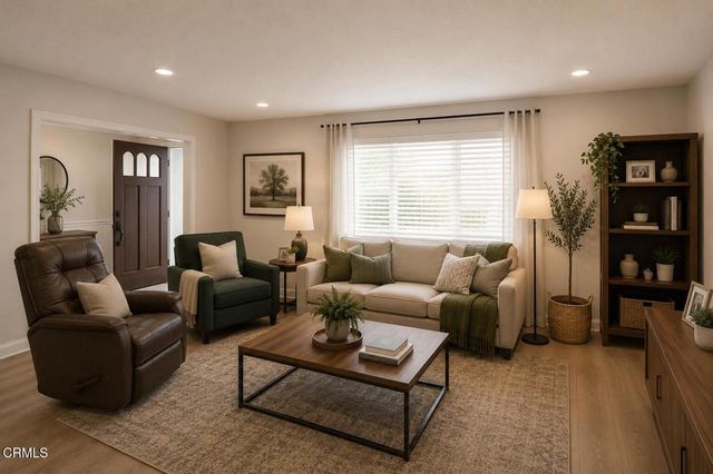 1707 Hedon Circle, Camarillo, CA 93010