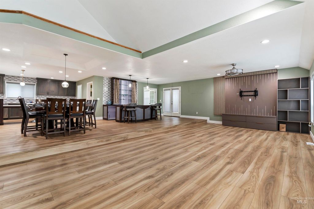 3160 E Springwood, Meridian, ID 83642 photo 10