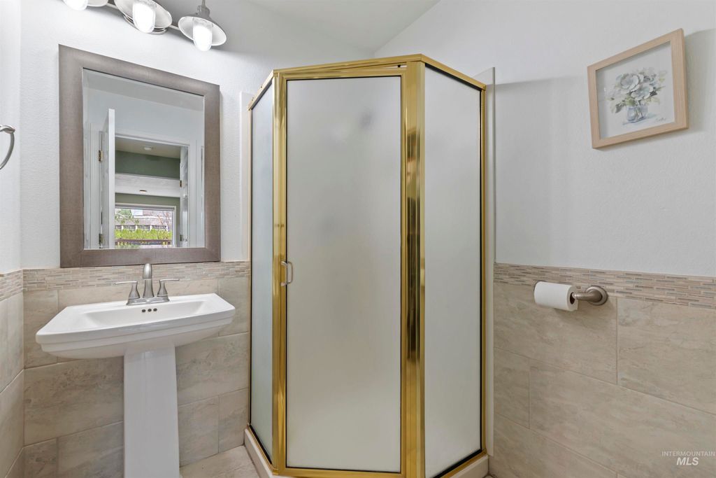 3160 E Springwood, Meridian, ID 83642 photo 28