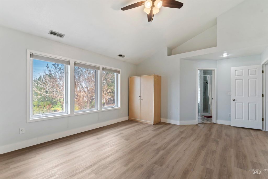 3160 E Springwood, Meridian, ID 83642 photo 35