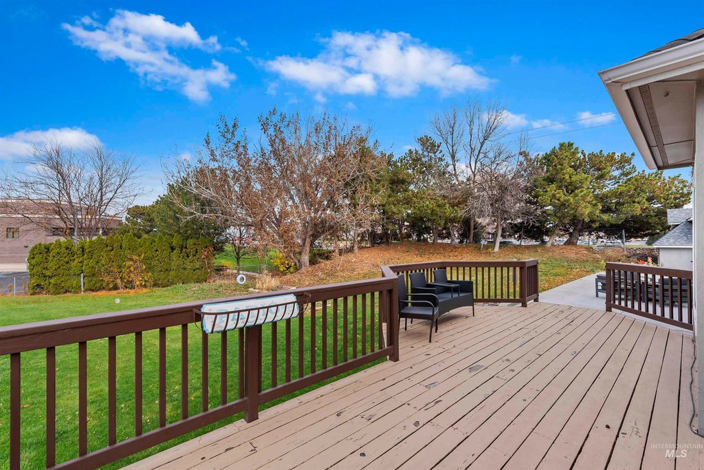 3160 E Springwood, Meridian, ID 83642 photo 41