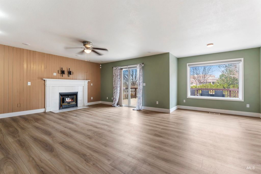 3160 E Springwood, Meridian, ID 83642 photo 8