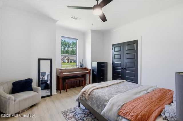 218 Lost Oak Lane, Brandon, MS 39047