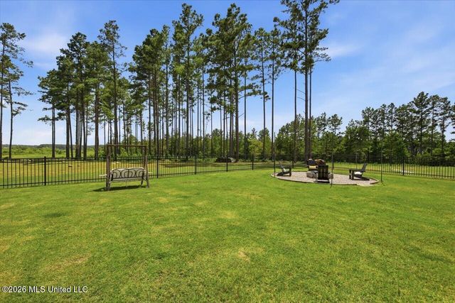218 Lost Oak Lane, Brandon, MS 39047