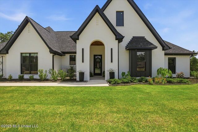 218 Lost Oak Lane, Brandon, MS 39047