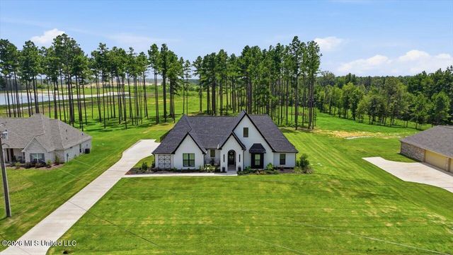 218 Lost Oak Lane, Brandon, MS 39047
