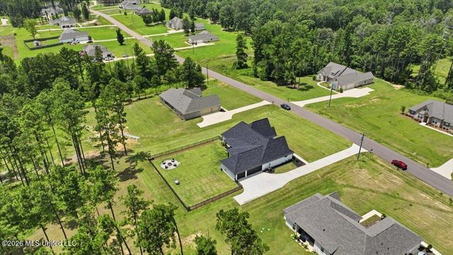 218 Lost Oak Lane, Brandon, MS 39047