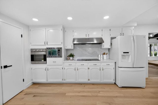 3411 Shady Spring Lane, Mountain View, CA 94040