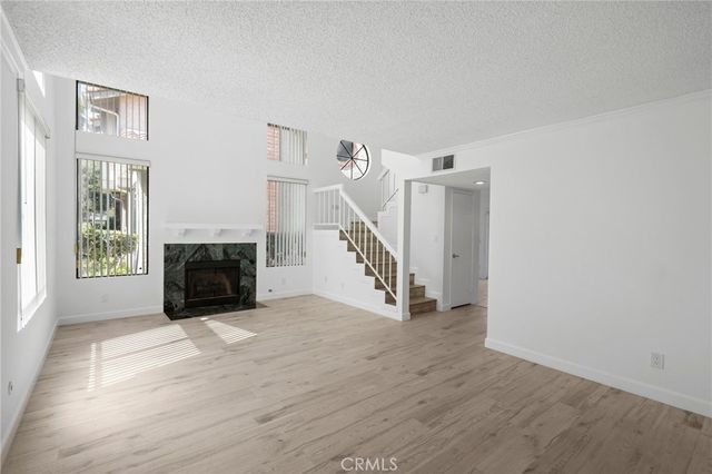 6855 Valley Circle 30, West Hills, CA 91307