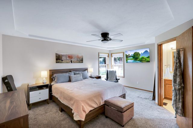 5115 E Lowe Rd, Mead, WA 99021