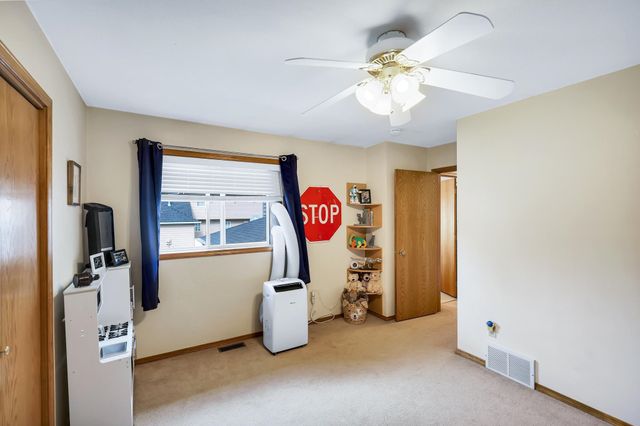 5115 E Lowe Rd, Mead, WA 99021