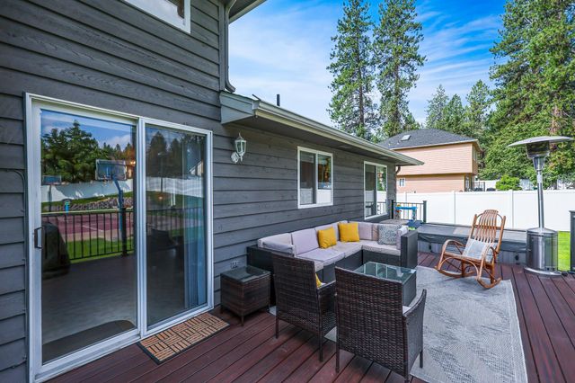 5115 E Lowe Rd, Mead, WA 99021