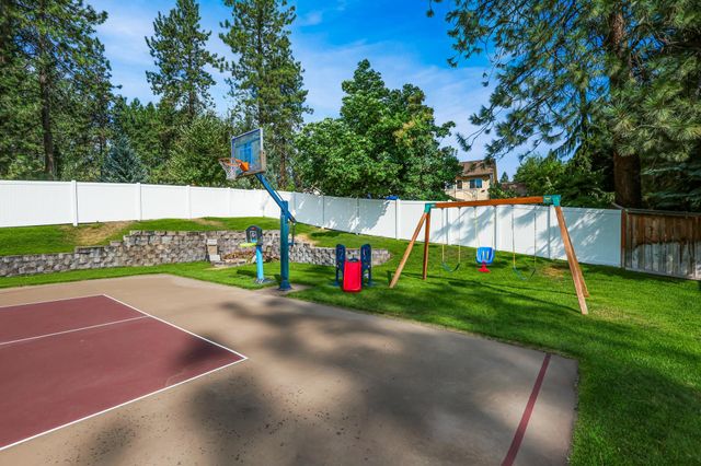 5115 E Lowe Rd, Mead, WA 99021