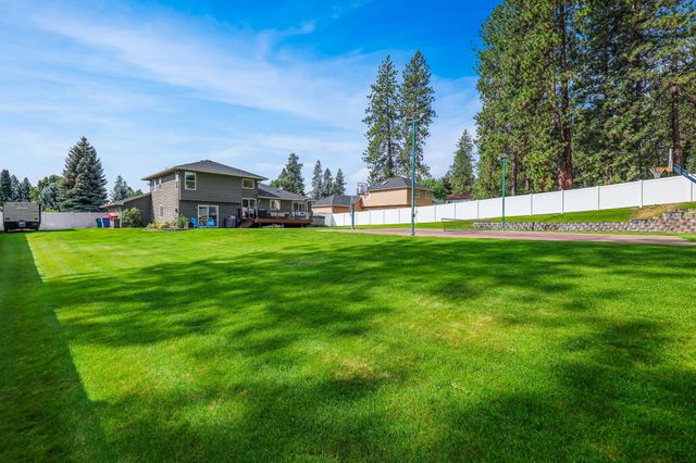 5115 E Lowe Rd, Mead, WA 99021