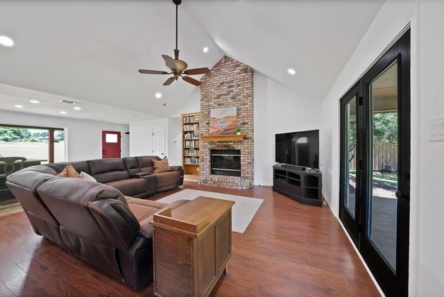 3328 English Creek Court, Azle, TX 76020