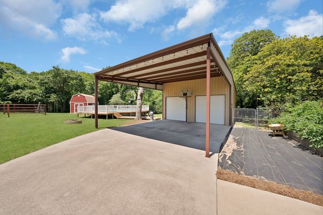 3328 English Creek Court, Azle, TX 76020