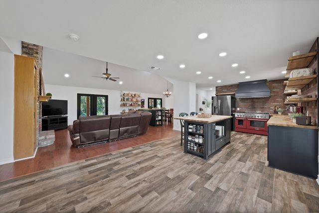 3328 English Creek Court, Azle, TX 76020