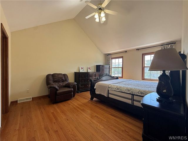 193 Meadow Spring Lane, Amherst, NY 14051