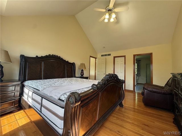 193 Meadow Spring Lane, Amherst, NY 14051