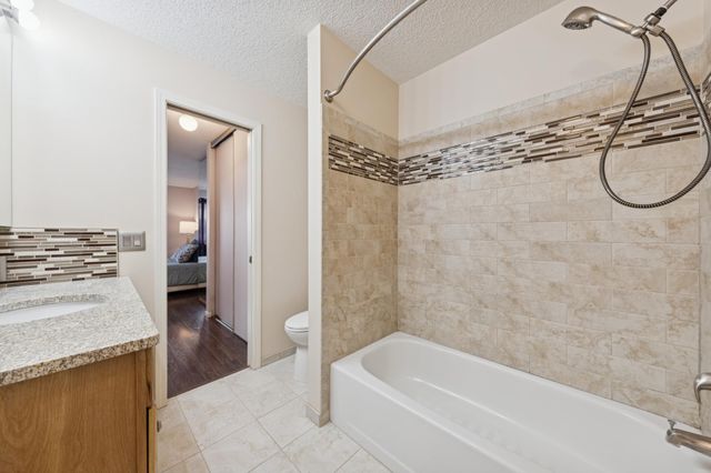 7606 York Avenue S 7208, Edina, MN 55435