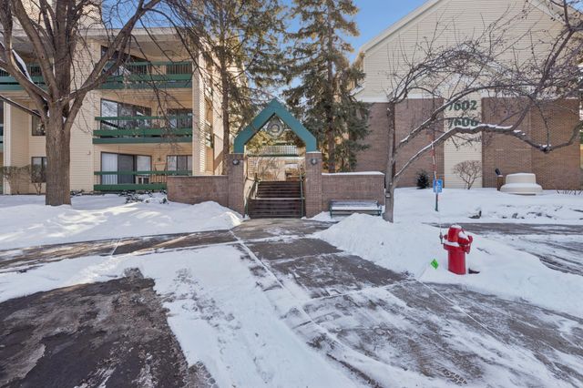 7606 York Avenue S 7208, Edina, MN 55435