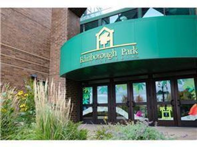 7606 York Avenue S 7208, Edina, MN 55435