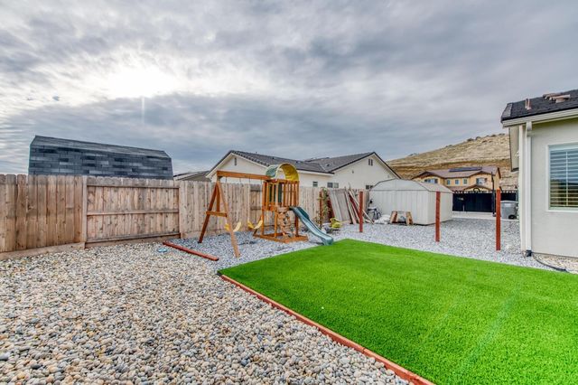 20092 Genteel Drive, Friant, CA 93626