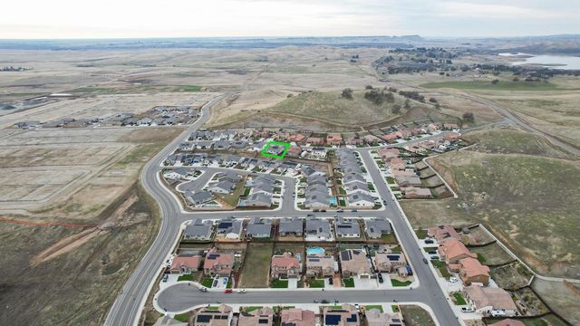 20092 Genteel Drive, Friant, CA 93626