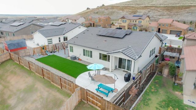 20092 Genteel Drive, Friant, CA 93626