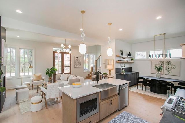 1310 Lillian St, Nashville, TN 37206