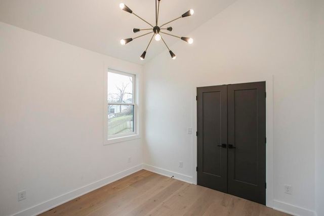 1310 Lillian St, Nashville, TN 37206