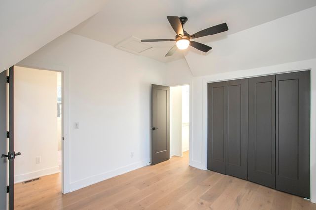 1310 Lillian St, Nashville, TN 37206