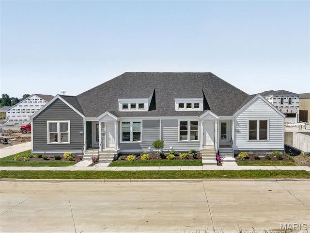 1708 Dyess Street, St Charles, MO 63301
