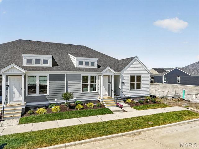 1708 Dyess Street, St Charles, MO 63301
