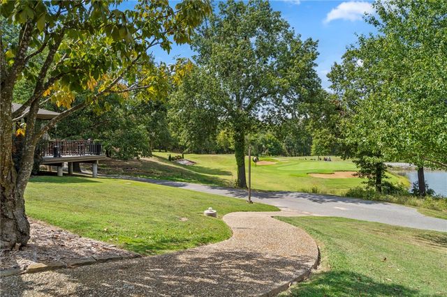5 Ashburton Lane, Bella Vista, AR 72715