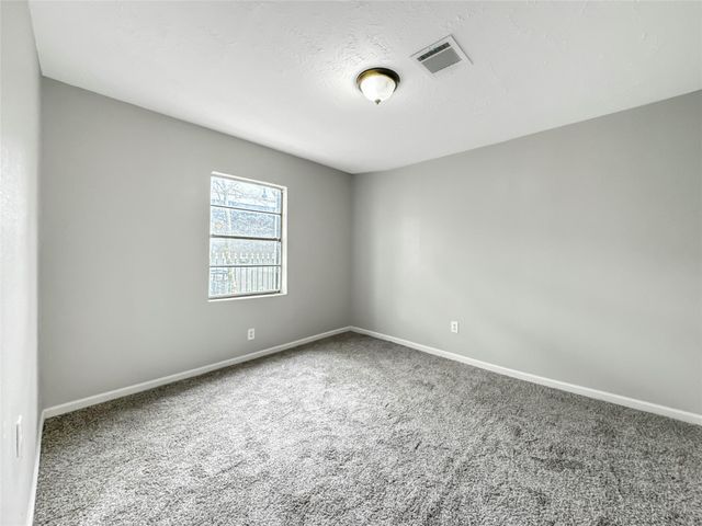 306 Armstrong Street, Houston, TX 77029