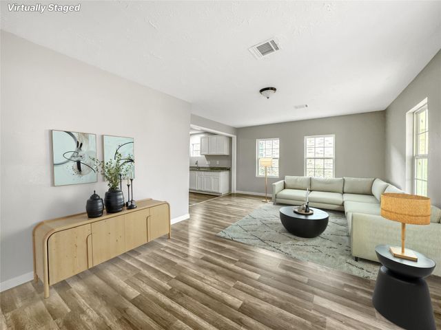 306 Armstrong Street, Houston, TX 77029