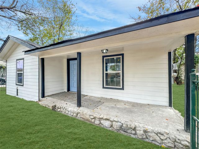 306 Armstrong Street, Houston, TX 77029