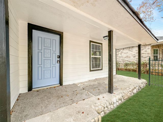 306 Armstrong Street, Houston, TX 77029