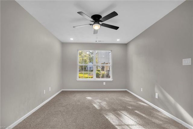 2918 Big Bend DR, Chesapeake, VA 23321