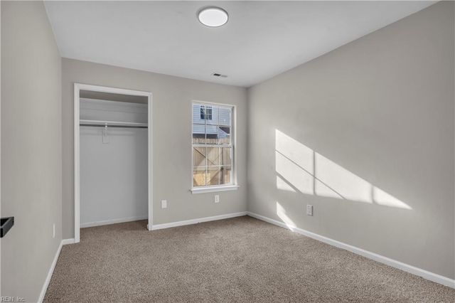 2918 Big Bend DR, Chesapeake, VA 23321