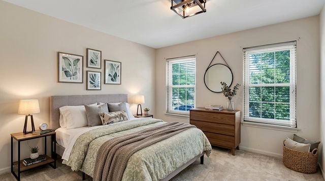 1735 Portsmith Lane 8-3, Arlington Heights, IL 60004