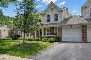 1735 Portsmith Lane 8-3, Arlington Heights, IL 60004