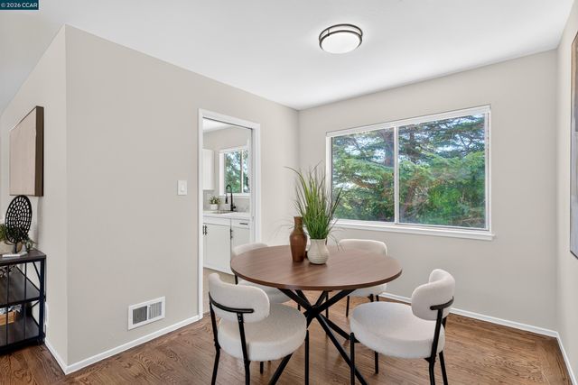 3027 Keith Dr, Richmond, CA 94803