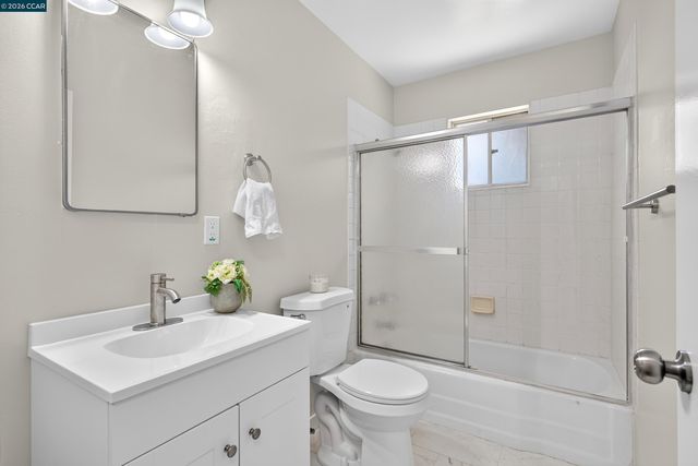3027 Keith Dr, Richmond, CA 94803