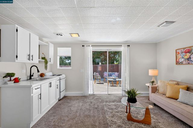 3027 Keith Dr, Richmond, CA 94803
