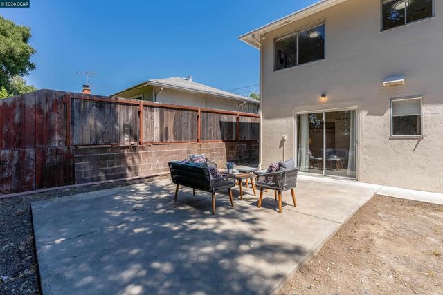 3027 Keith Dr, Richmond, CA 94803