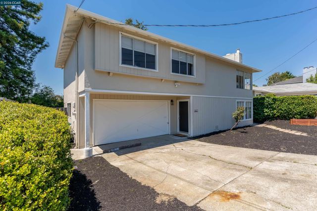 3027 Keith Dr, Richmond, CA 94803